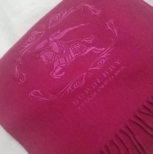 Burberry 100% cashmere scarf